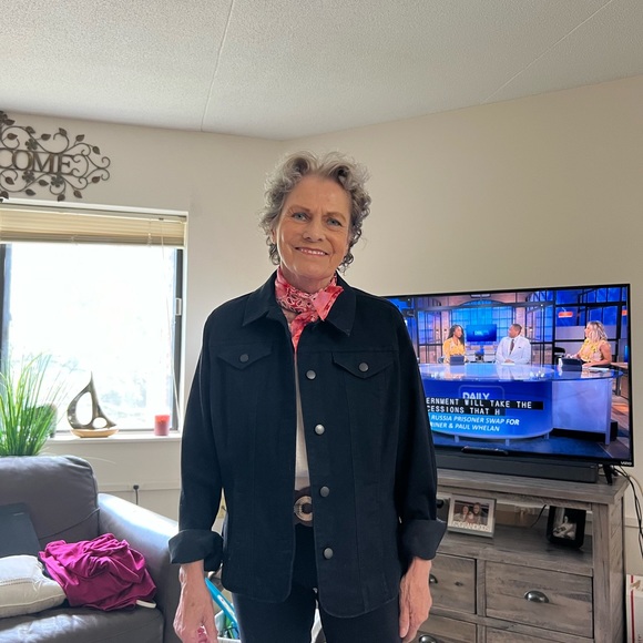 Jean jacket - Picture 3 of 3